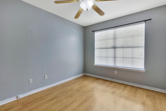 Building Photo - 3 bedroom in Ft Walton!!