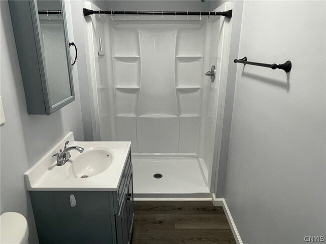 Building Photo - 44 Bridge St