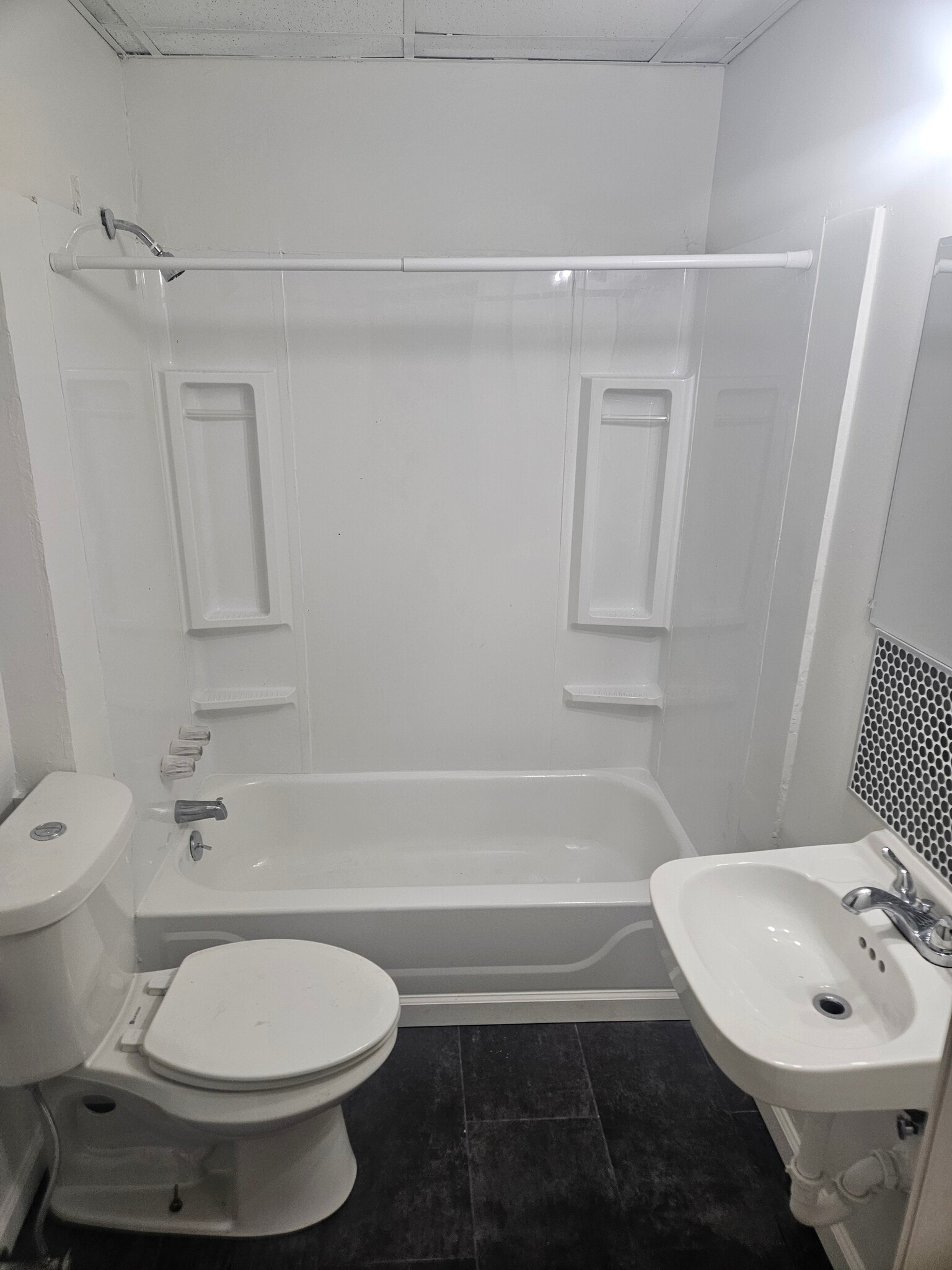 Building Photo - 738 Prospect Ave