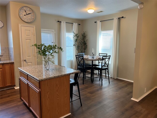 Building Photo - 18826 Sandelford Dr