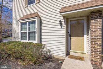 Building Photo - 101 Camber Ln