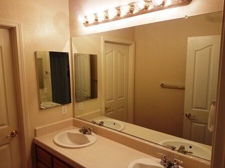 Building Photo - Lovely 3 bedroom in Creekbridge, River Cross