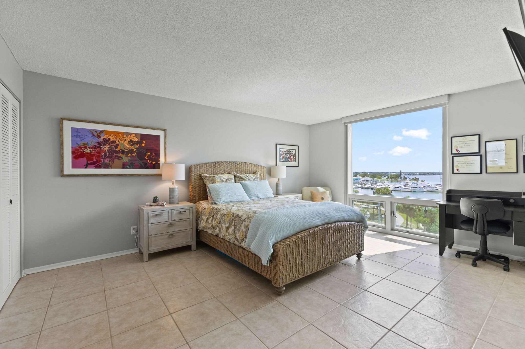 Master Bedroom with desk and great views - 1111 N Gulfstream Ave