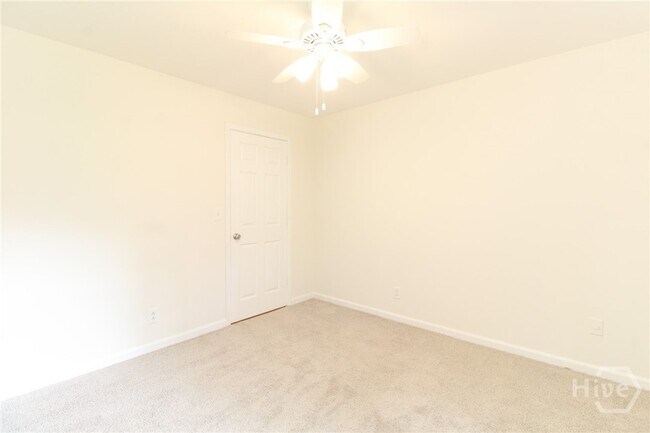 Building Photo - 1191 Arrowhead Rd