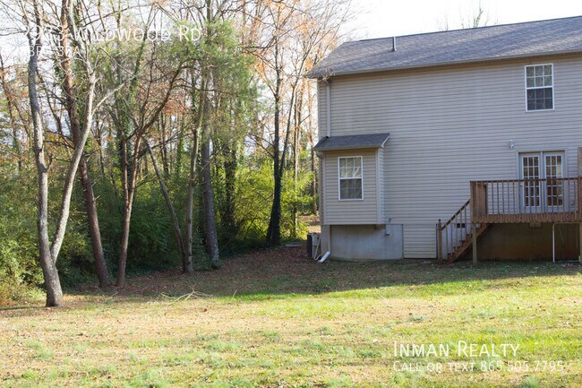 Building Photo - 2933 Wildwood Rd