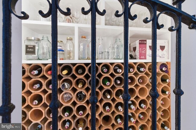 Building Photo - 11641 Glen Rd