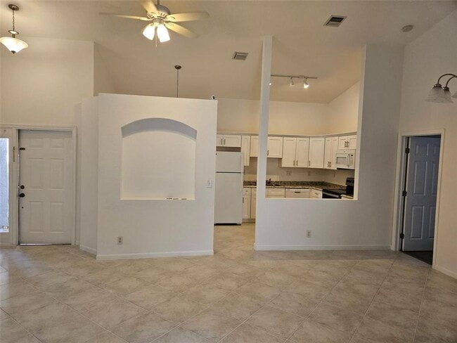 Building Photo - 5845 Eagle Cay Cir