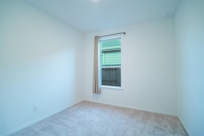 Building Photo - 118 Ashwood Glade Dr