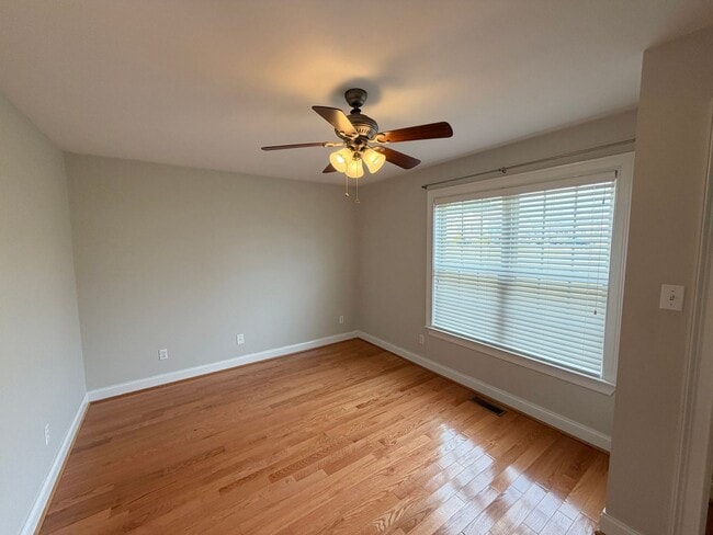 Building Photo - Statesville - Scotts Creek - 3BD/ 2BA