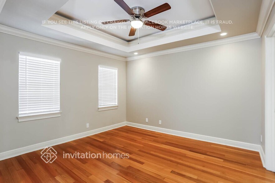 Building Photo - 1018 E Heritage Club Cir