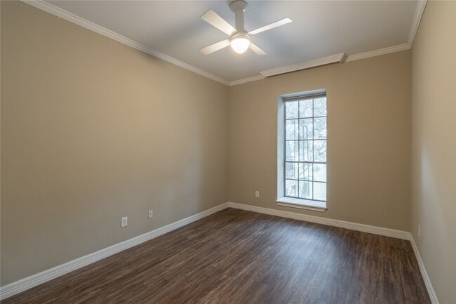 Building Photo - 4515 Briar Hollow Pl