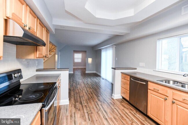 Building Photo - 1303 Port Echo Ln