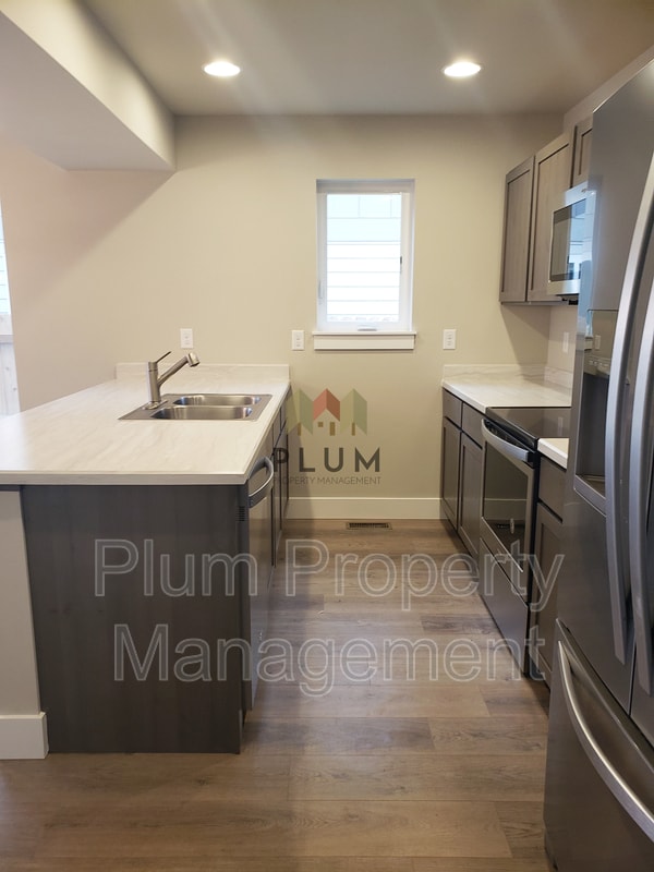 Building Photo - 4724 Giada Dr