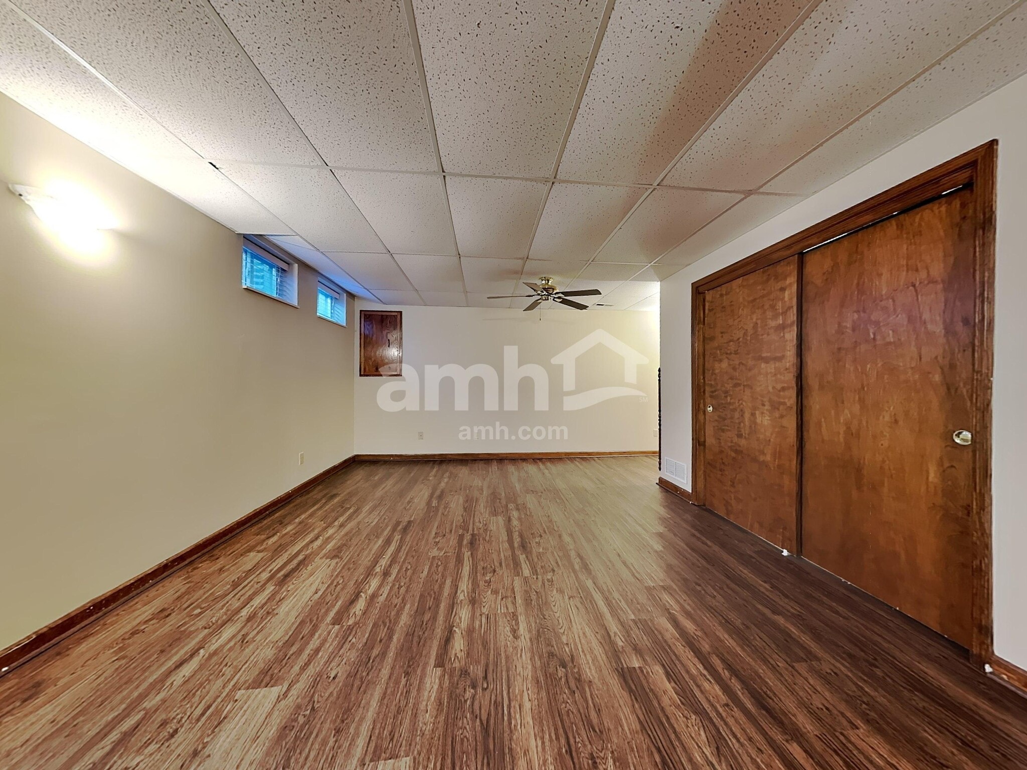 Building Photo - 6471 Willow Bend Dr