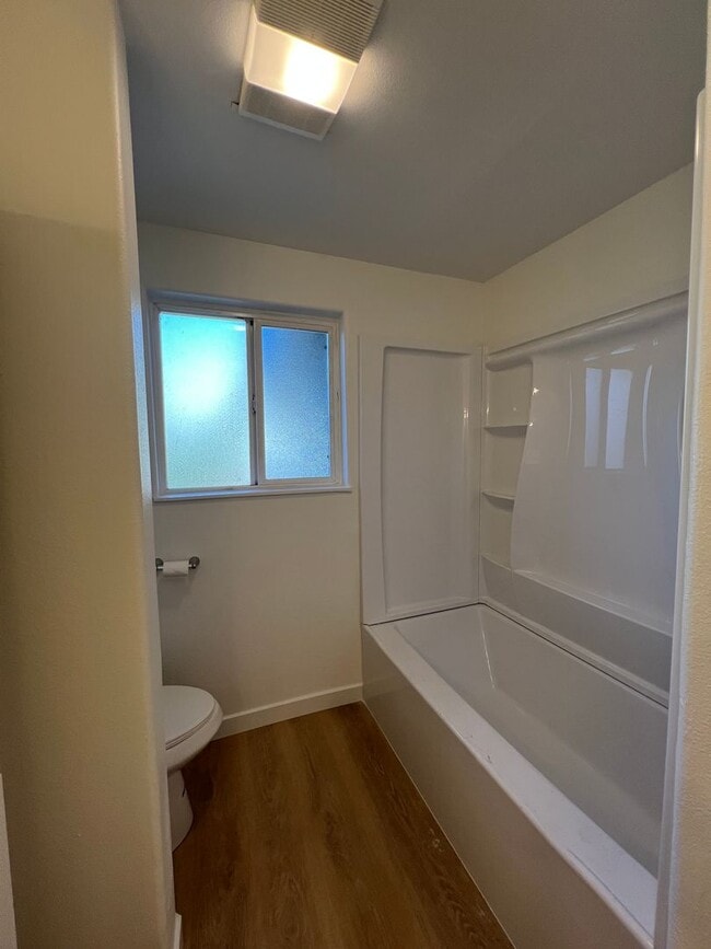 Building Photo - $500.00 OFF Move In Costs Special!