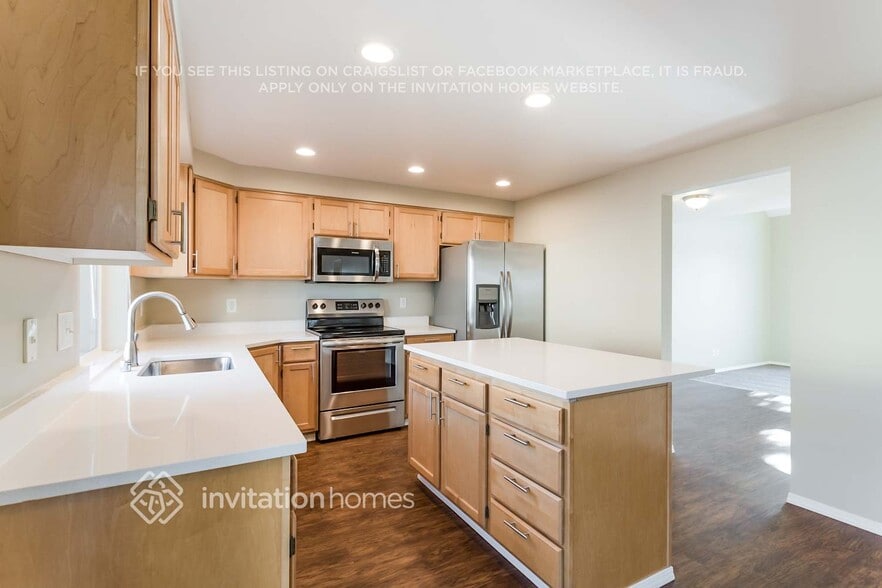 Building Photo - 510 Puget Pl S