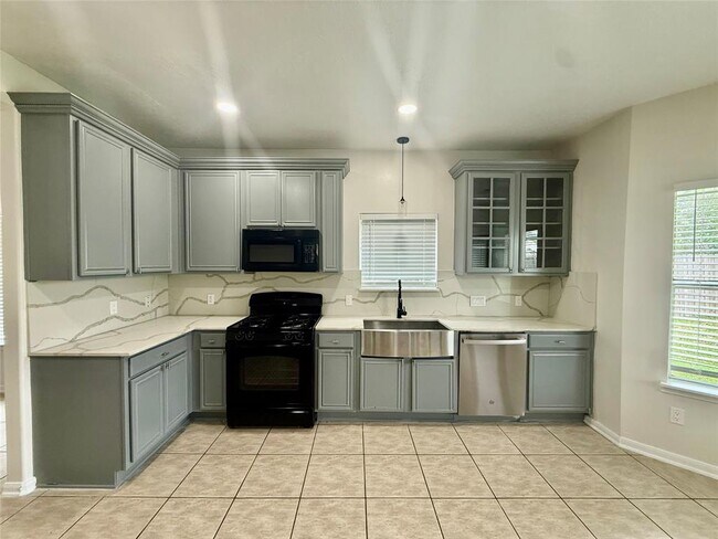 Building Photo - 12911 Hunters Field Ln