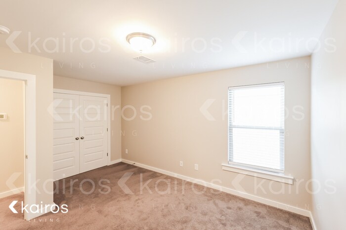 Building Photo - 11413 Crimson Ridge Rd