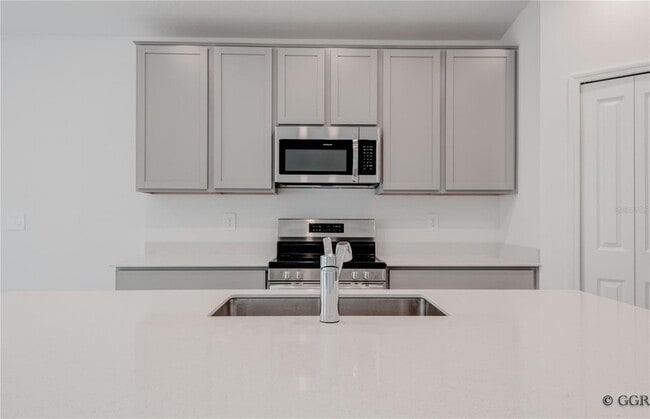 Building Photo - 4823 Edensbridge Ln