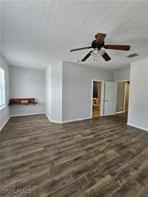 Building Photo - 28279 Jeneva Way
