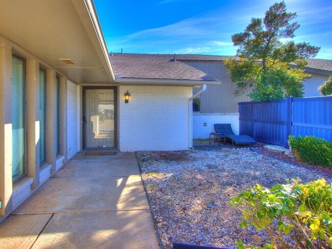Building Photo - Mid-Term Rental in Glenbrook Addition, Nic...
