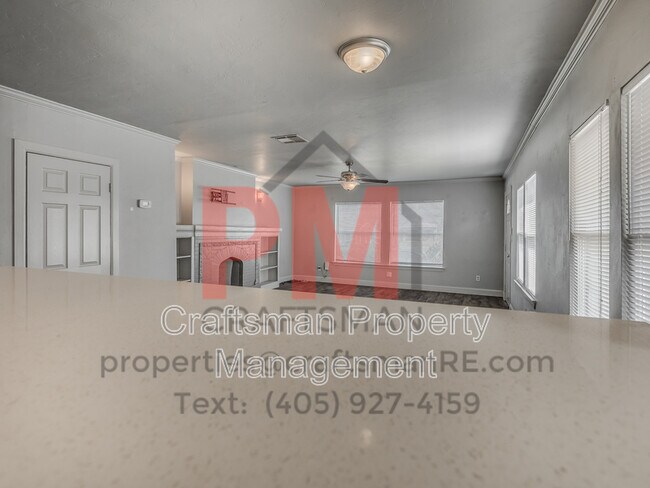 Building Photo - 1514 NW 18th St