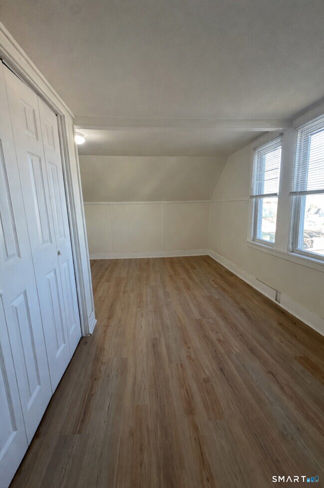 Building Photo - 30 Jefferson Ave