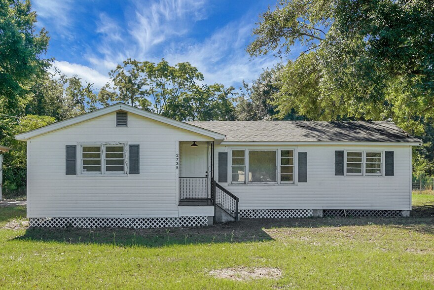 Front of house - 2735 Exchange Landing Rd