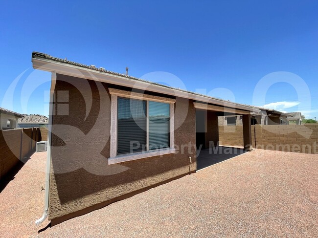 Building Photo - 5945 N 89th Dr
