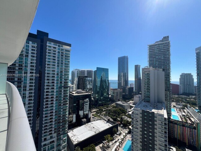 Building Photo - 1100 S Miami Ave