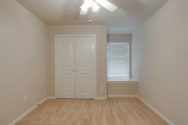 Building Photo - 4925 Carrotwood Dr