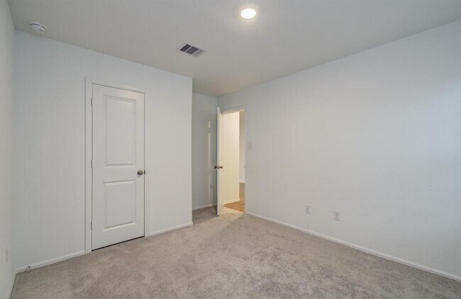 Building Photo - 10910 Bright Beacon Dr