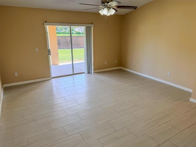 Building Photo - 770 Americana Ct