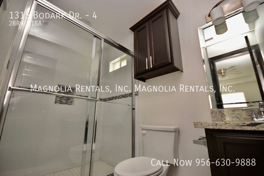 Building Photo - 1315 Bodark Dr