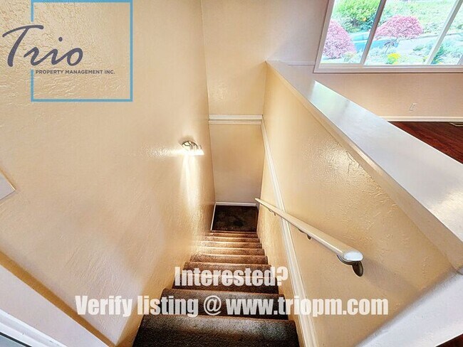 Building Photo - 2035 W 29th Ave