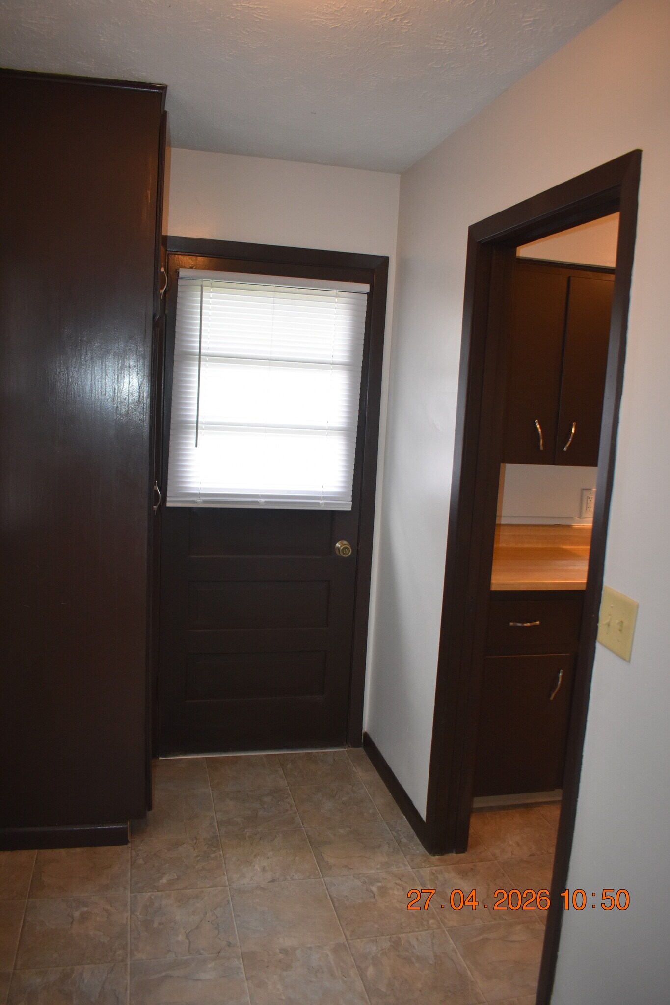 Building Photo - 4616 Grand Ave