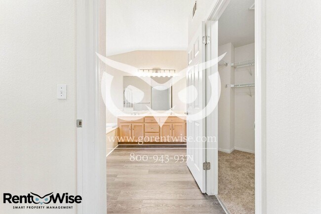 Building Photo - 406 Grenadine Way