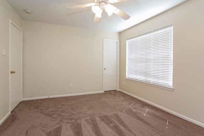 Building Photo - 19026 Telford Way