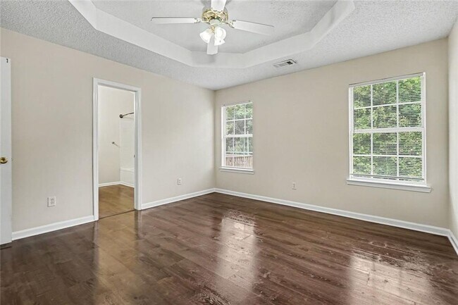 Building Photo - 4824 Buchli Ln