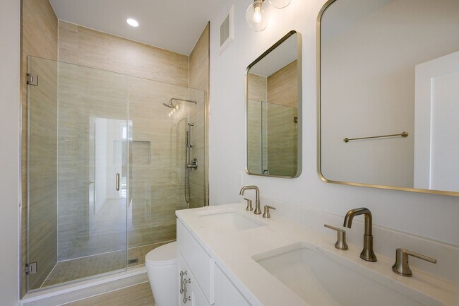Building Photo - Modern Sophistication in NW/Friendship Heights - BRAND NEW 2BR/2BA w/ Private Parking