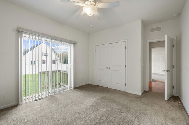 Building Photo - 307 Farmhouse Trail