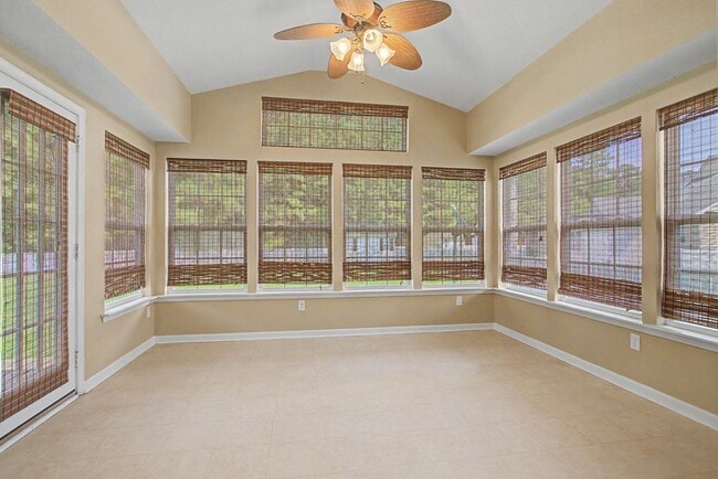 Building Photo - 354 Canaan Cir