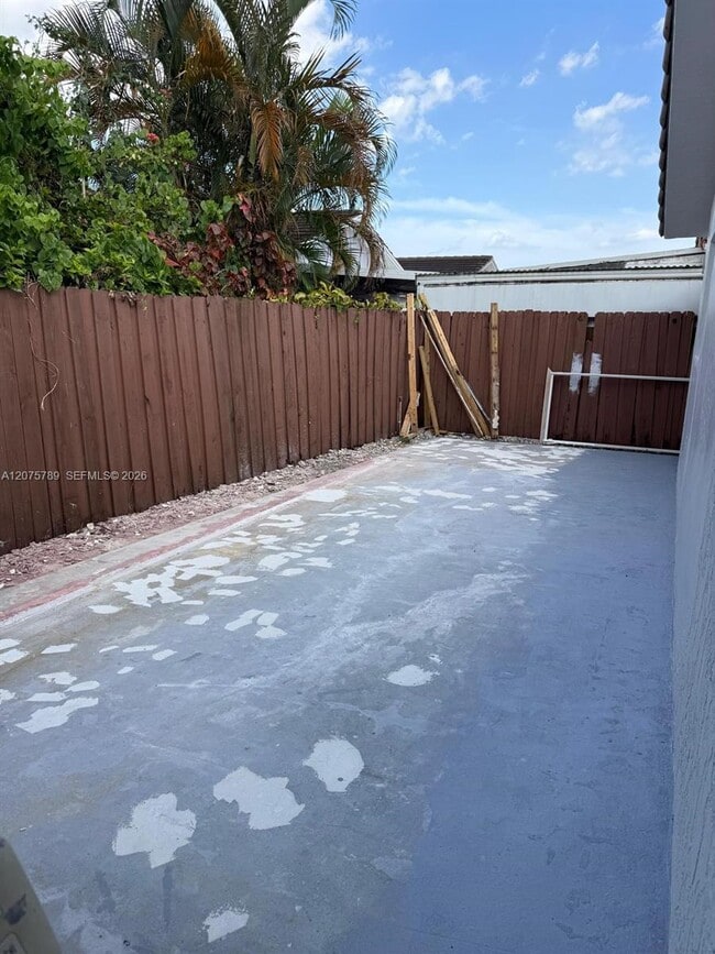 Building Photo - 2775 W 71st Pl