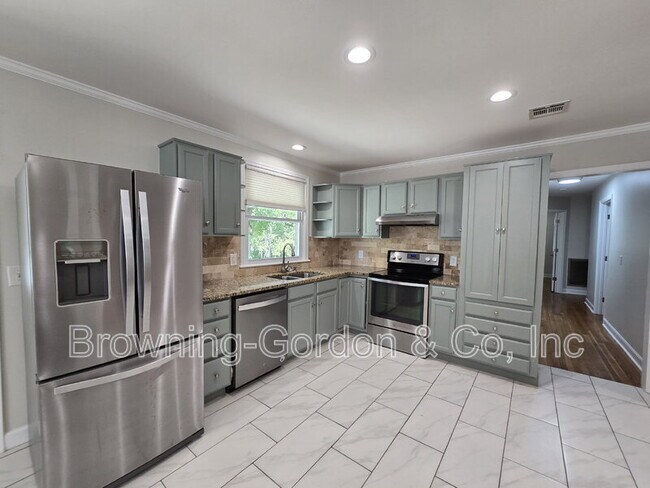 Building Photo - 927 Neuhoff Ln