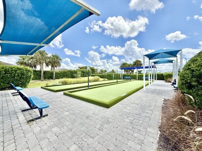 Building Photo - 3422 Cancun Ct