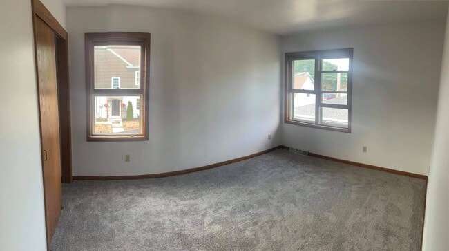 Building Photo - 4050 S Brust Ave