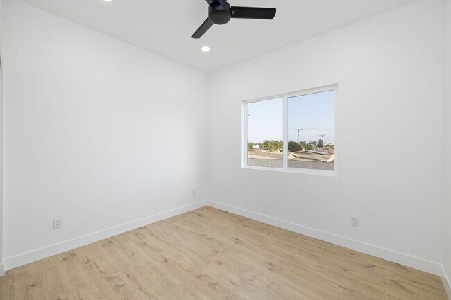 Building Photo - 4626 Derrick Dr