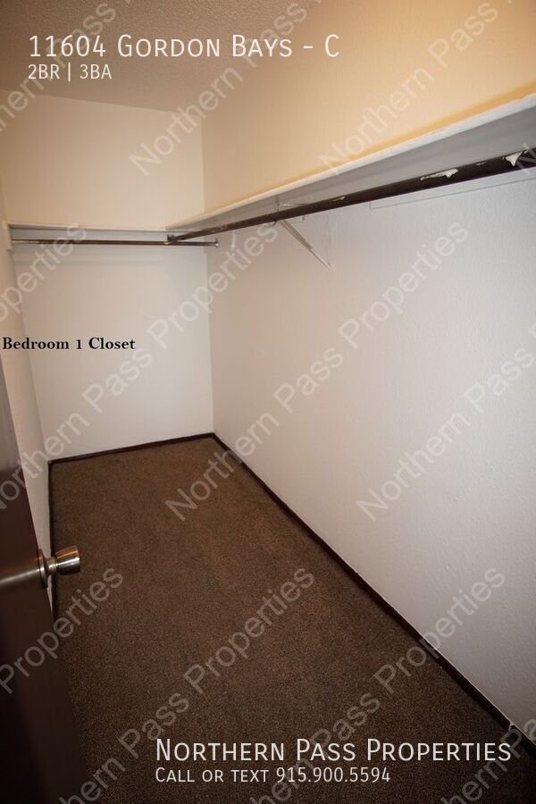 Building Photo - 11604 Gordon Bays Way