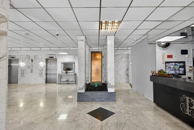 Building Photo - 2851 S Ocean Blvd