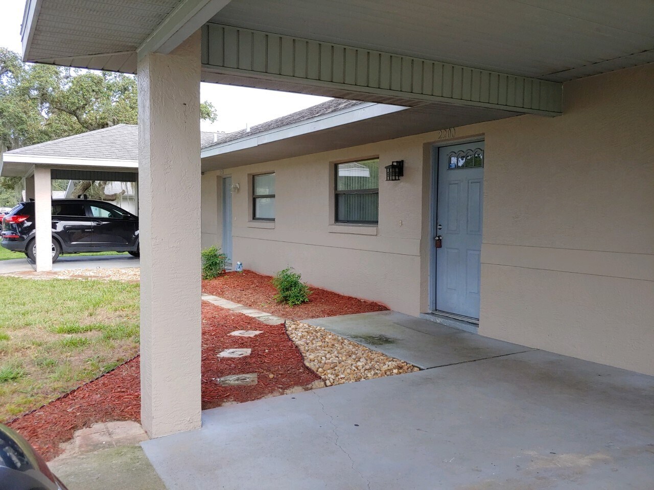 Building Photo - 2200 W Silver Hill Ln